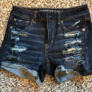 American Eagle high-rise shortie